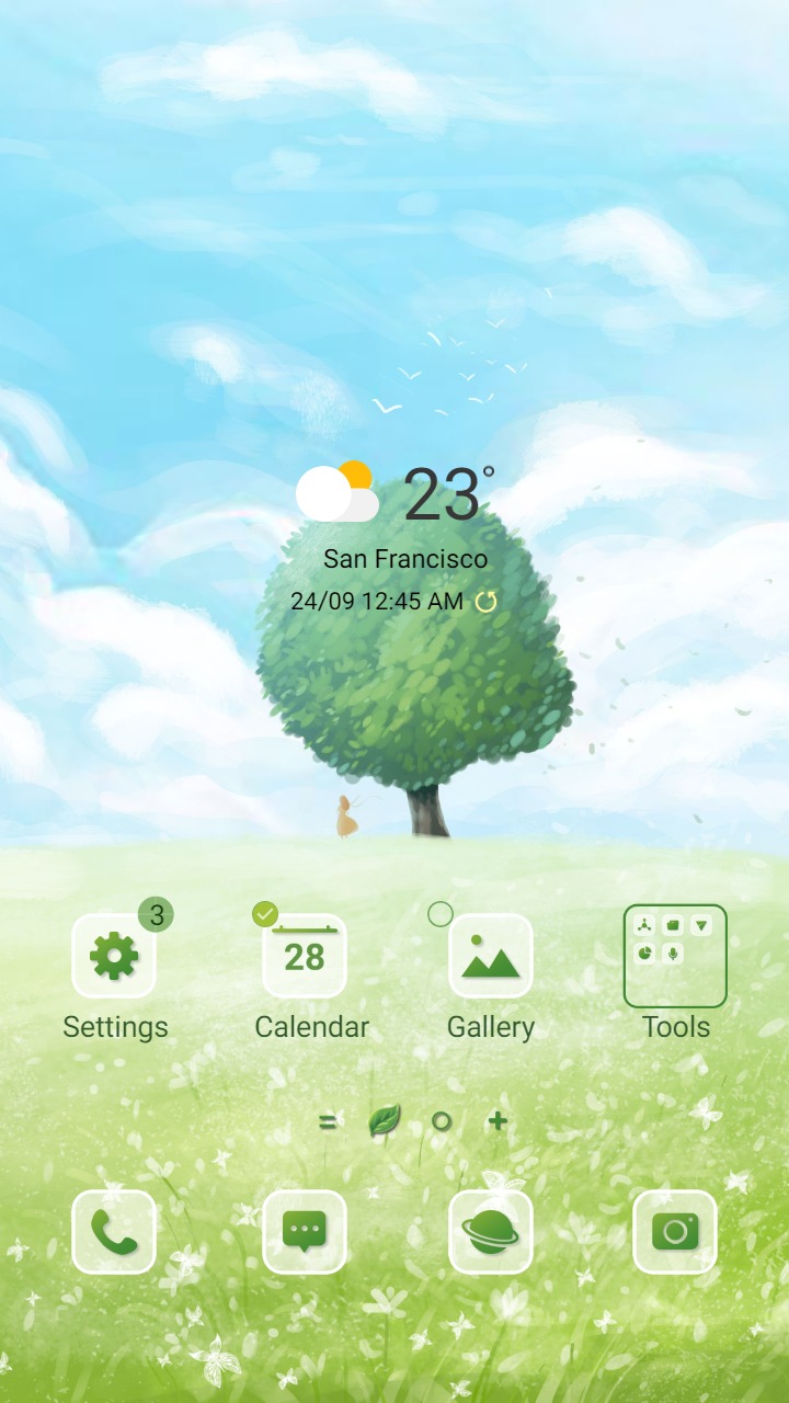 ❤️Mun❤️ Green Field ~❤️ Premium Theme lonely old tree in the middle of a green field