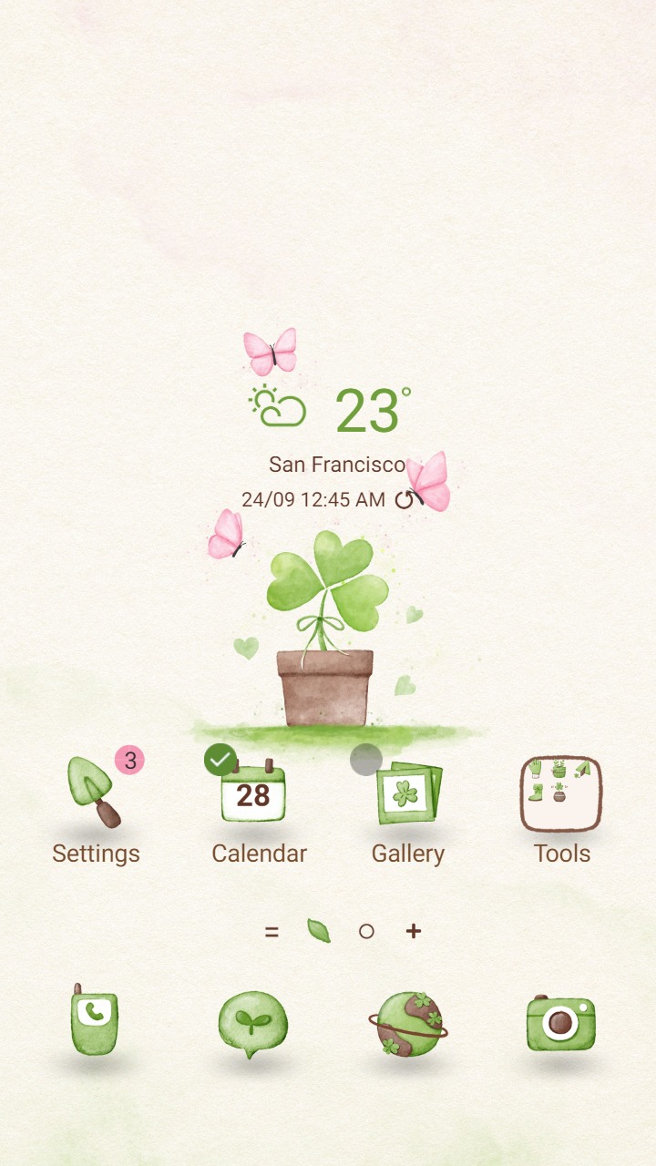 ❤️Mun❤️ Tiny Shamrock ~❤️ Premium Theme there are a few butterflies perched on a potted plant